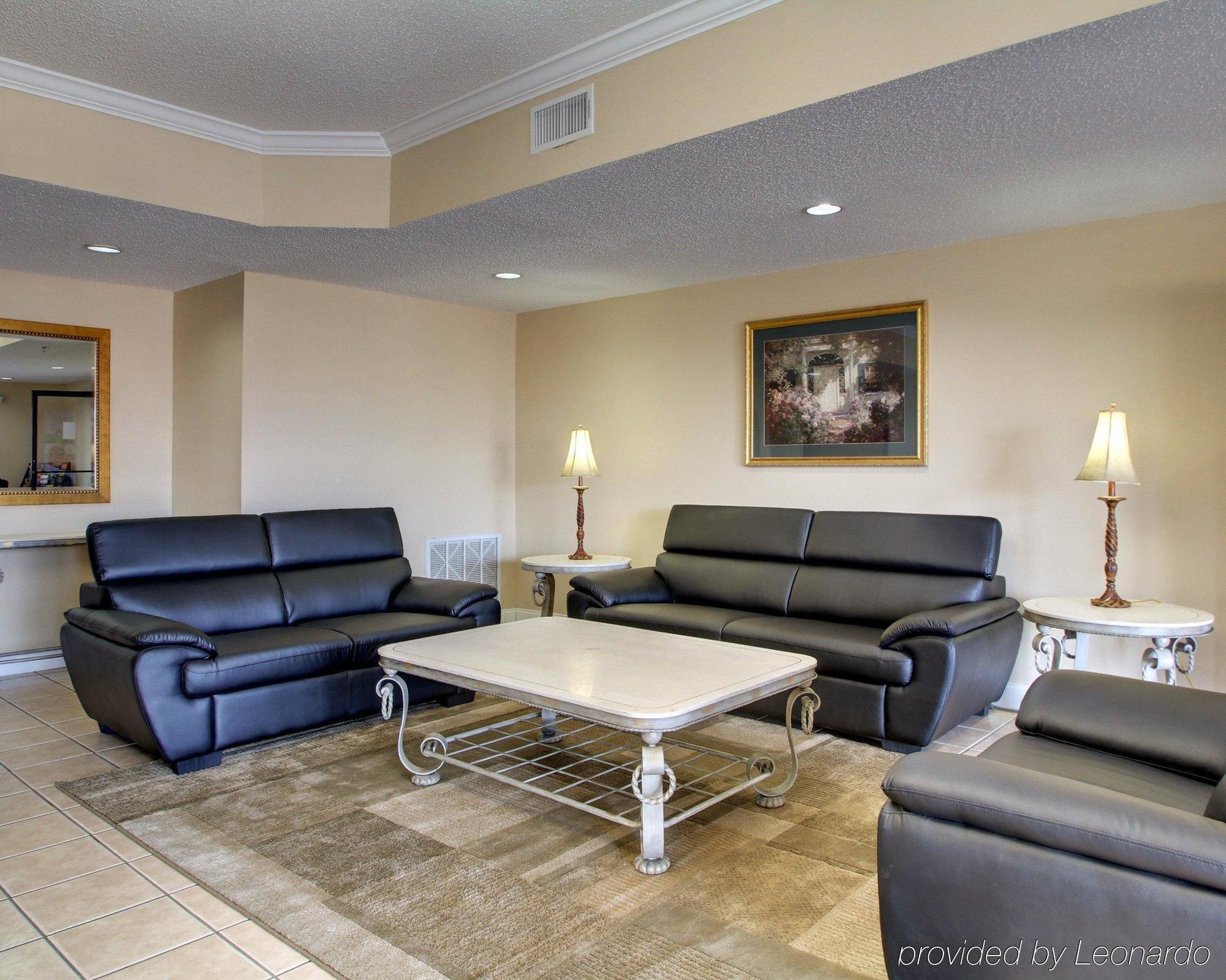 Quality Inn & Suites Pearl-Jackson エクステリア 写真